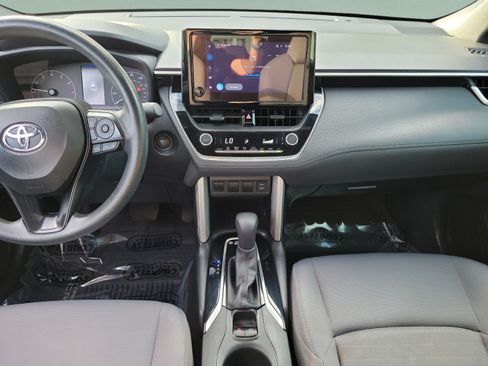 Used 2024 Toyota Corolla Cross AWD Hybrid image 14