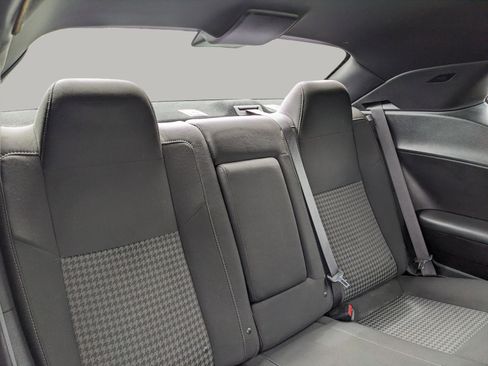 Used 2019 Dodge Challenger GT w/ Blacktop Package RWD image 17
