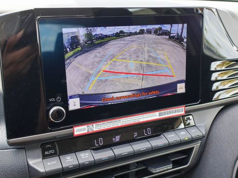 New 2026 Toyota Camry LE w/ Convenience Package FWD image 4