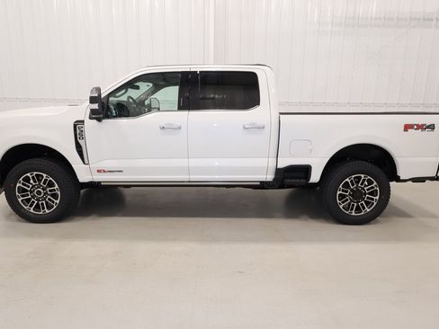 New 2026 Ford F350 Platinum w/ Platinum Plus Package image 5