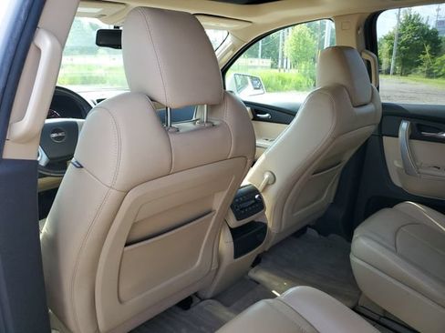 Used 2010 GMC Acadia SLT FWD image 11