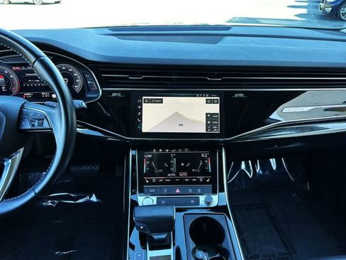 Used 2019 Audi Q8 Premium Plus image 16