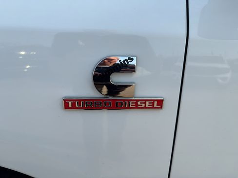 Used 2024 RAM 2500 Big Horn w/ Off Road Package image 10