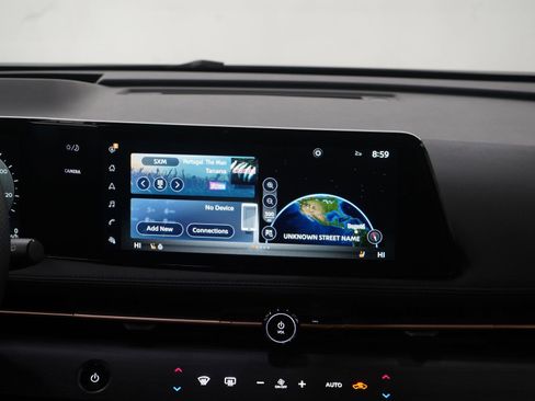 Used 2024 Nissan Ariya ENGAGE+ e-4ORCE image 15