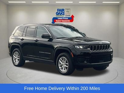 Certified 2025 Jeep Grand Cherokee Laredo X w/ Luxury Tech Group I