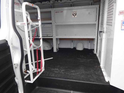 Used 2020 GMC Savana 2500 w/ Driver Convenience Package image 11