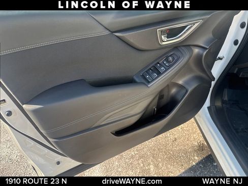 Used 2023 Subaru Forester Premium image 12