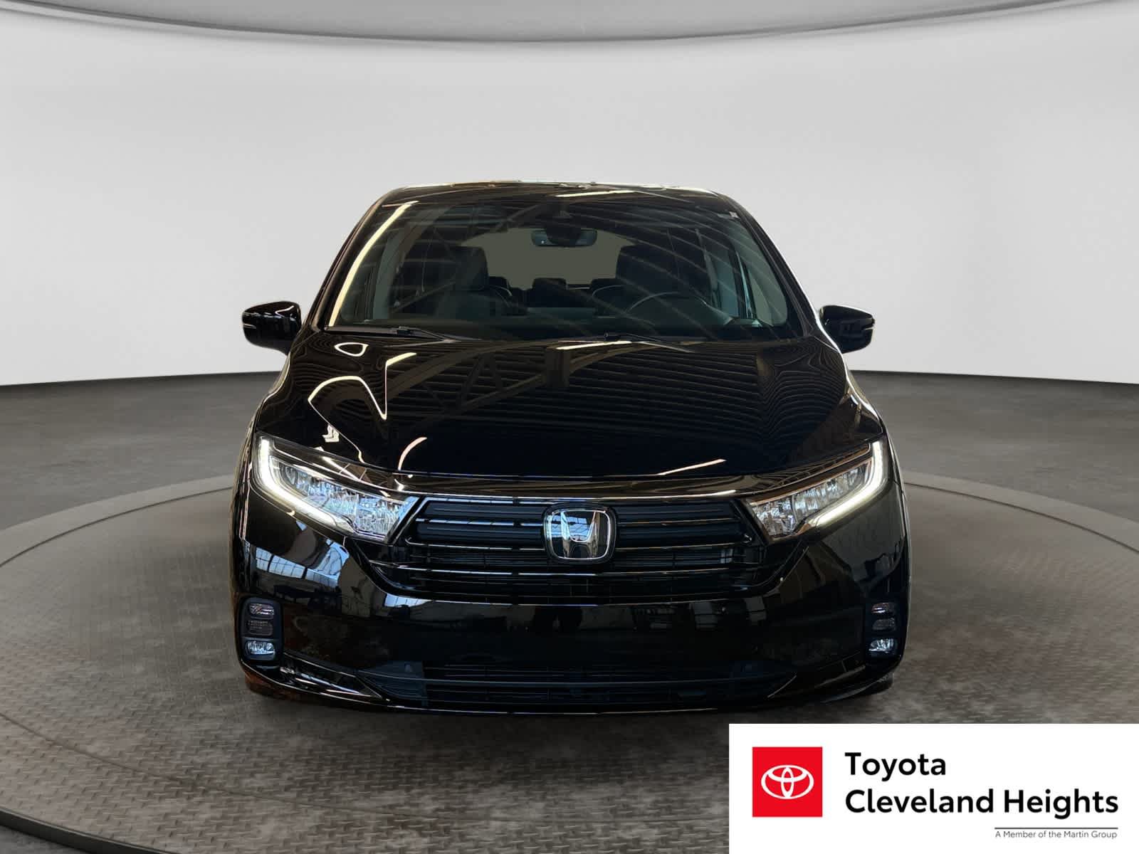 Used 2024 Honda Odyssey EX-L image 2