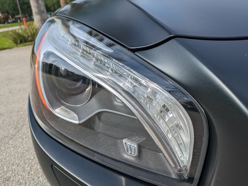 Used 2016 Mercedes-Benz SL 550 image 9