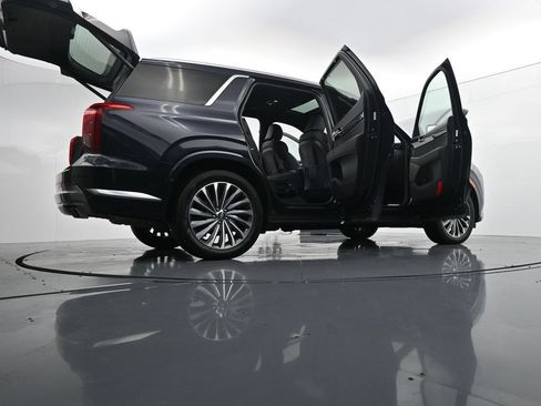 Used 2024 Hyundai Palisade Calligraphy AWD/4WD image 39