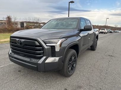 New 2026 Toyota Tundra SR5