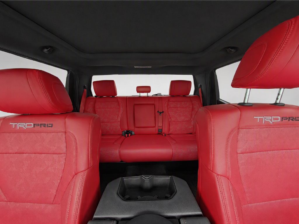 Used 2025 Toyota Tundra TRD Pro AWD/4WD image 15