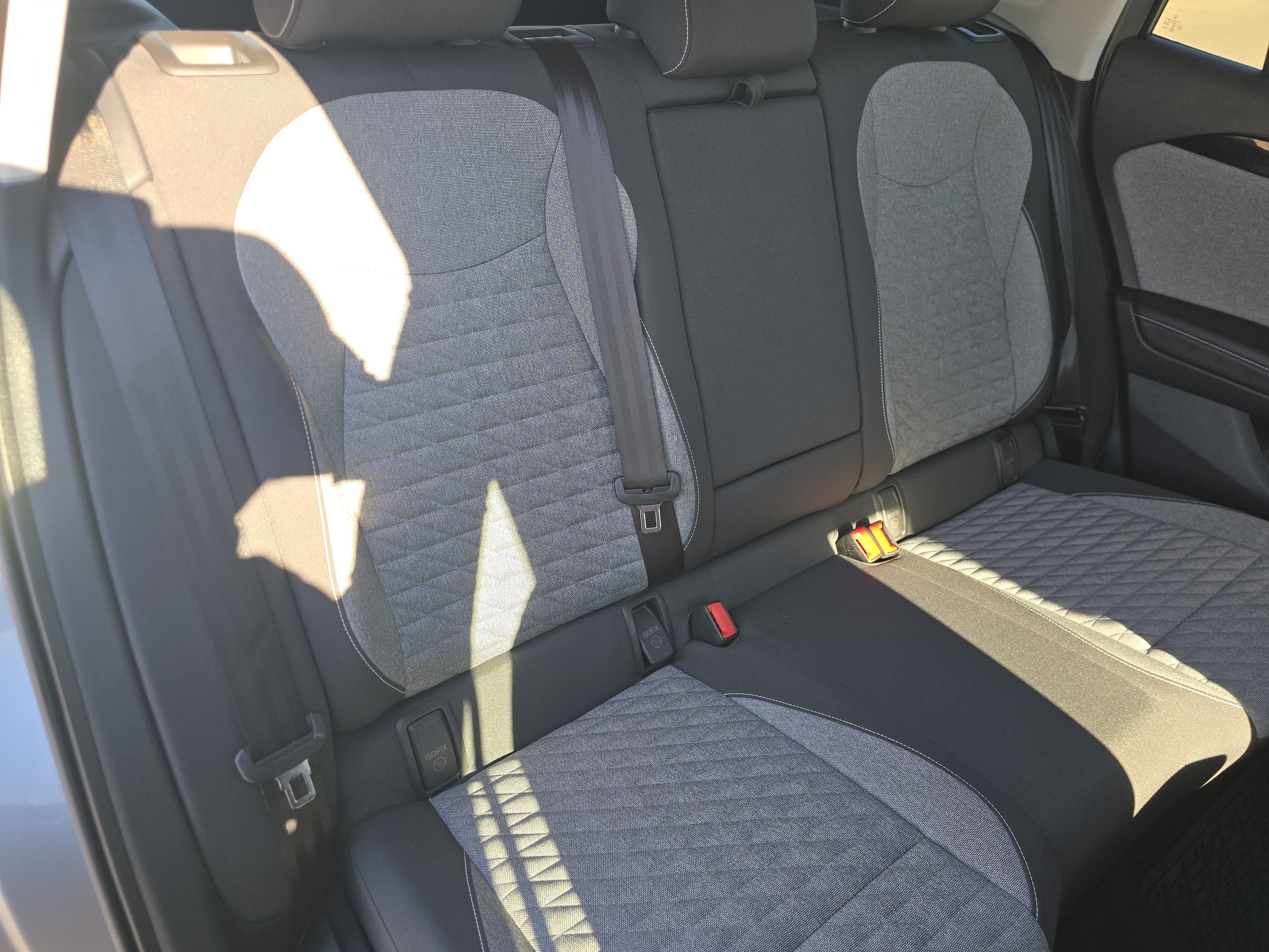 Certified 2025 Volkswagen Tiguan S AWD/4WD image 18