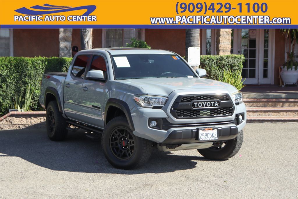 Used 2018 Toyota Tacoma TRD Off-Road AWD/4WD image 1