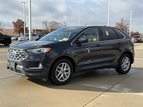 Used 2021 Ford Edge SEL w/ Convenience Package image 3
