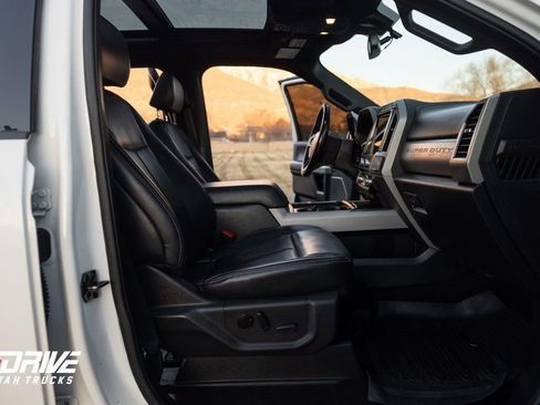 Used 2022 Ford F350 Lariat w/ Lariat Ultimate Package image 16