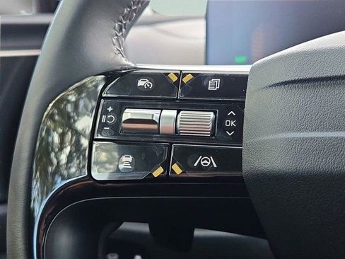 New 2026 Kia Sorento EX w/ EX Premium Package FWD image 18