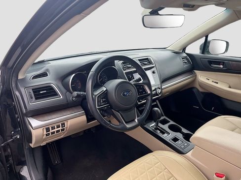 Used 2019 Subaru Outback 2.5i Limited image 9