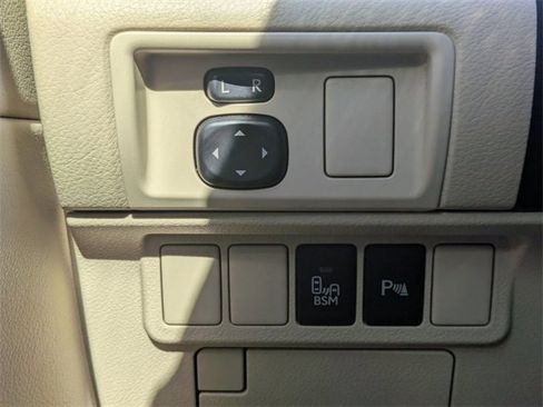 Used 2015 Lexus ES 350 image 29