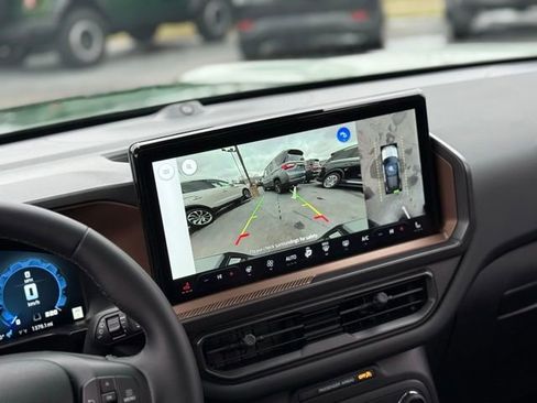 Certified 2025 Ford Bronco Sport Outer Banks w/ Outer Banks Tech Package+ image 7