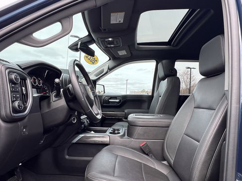 Used 2022 Chevrolet Silverado 1500 LTZ w/ LTZ Premium Package image 27