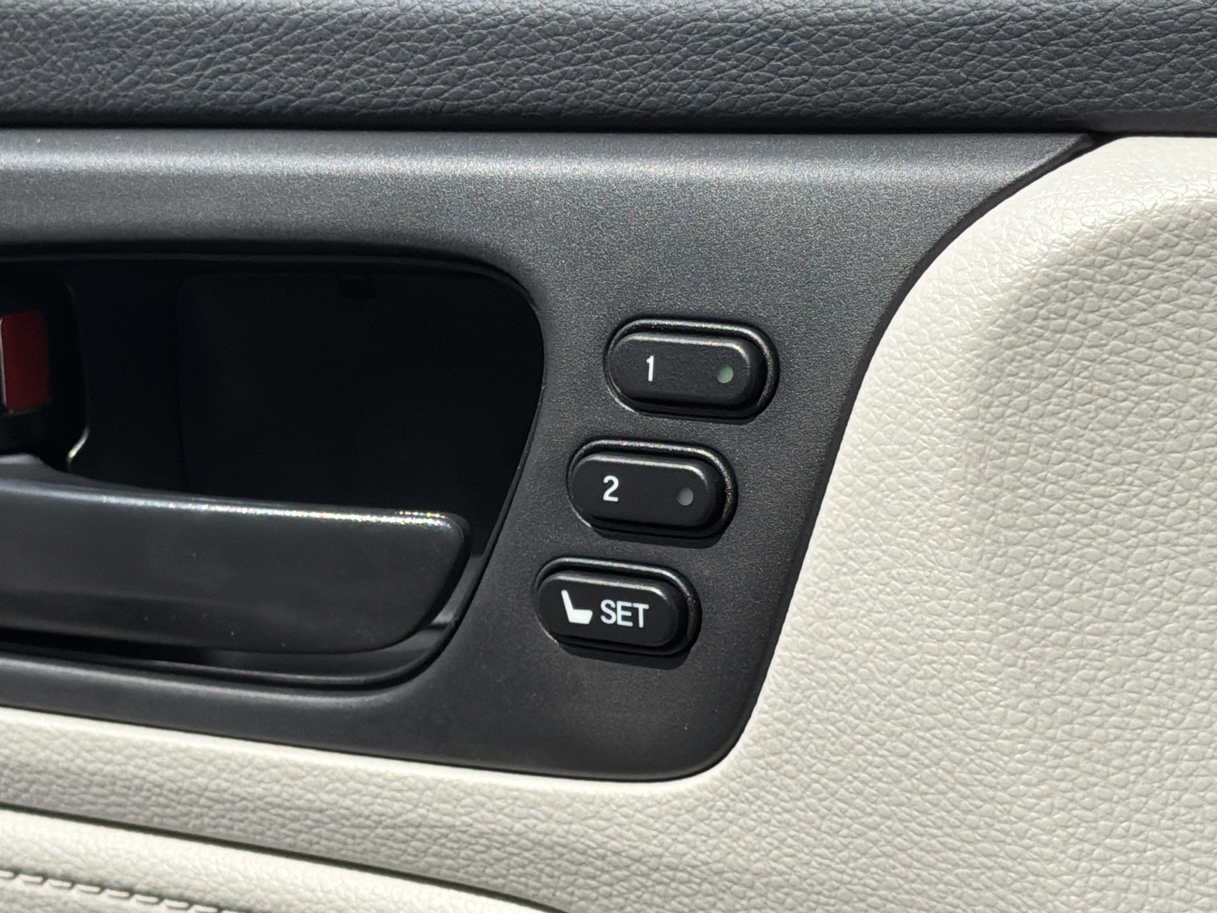 New 2027 Honda Odyssey EX-L image 14