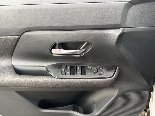 Certified 2025 Nissan Kicks SV w/ Interior Electronics Package AWD/4WD image 20