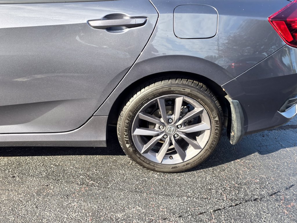 Used 2020 Honda Civic EX image 4