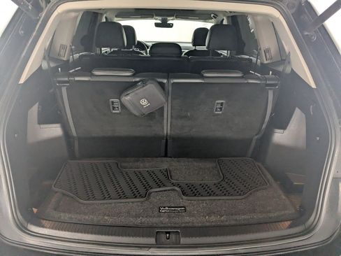 Used 2023 Volkswagen Atlas SEL R-Line AWD/4WD image 24