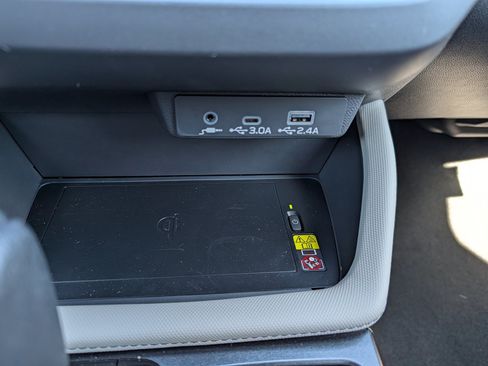 New 2026 Subaru Forester Premium AWD/4WD image 18