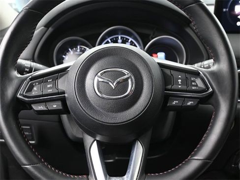 Certified 2023 MAZDA CX-5 Carbon Edition image 16