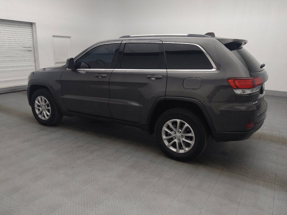 Used 2021 Jeep Grand Cherokee Laredo AWD/4WD image 3