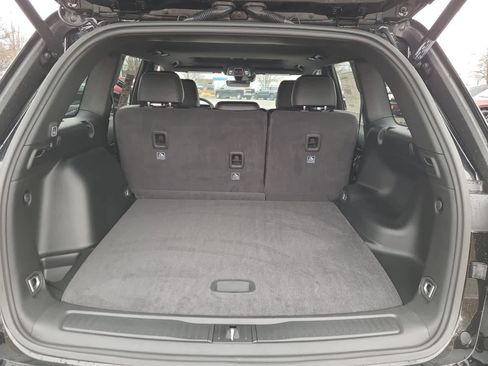 New 2025 Jeep Grand Cherokee Altitude image 27