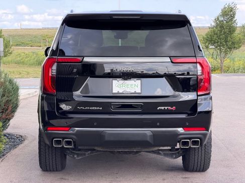 Used 2026 GMC Yukon XL AT4 w/ AT4 Premium Package AWD/4WD image 8
