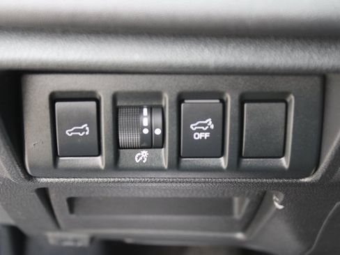 Used 2021 Subaru Outback Touring XT image 13