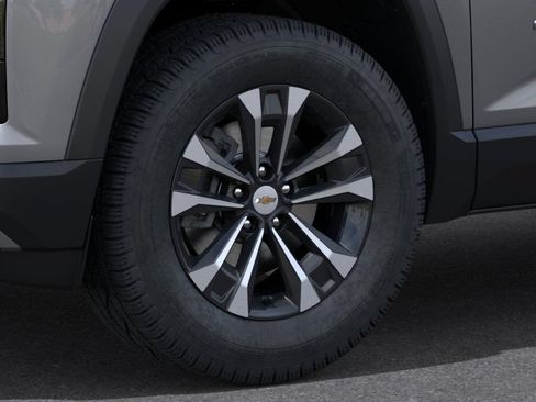 New 2027 Chevrolet Equinox LT w/ LPO, Floor Liner Package FWD image 12