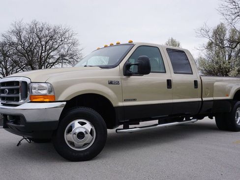 Used 2001 Ford F350 4x4 Crew Cab DRW Super Duty image 94