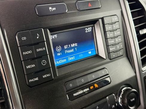 Used 2017 Ford F150 XLT AWD/4WD image 14
