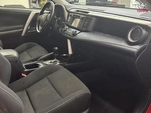 Used 2017 Toyota RAV4 XLE w/ Carpet Mat Package FWD image 25