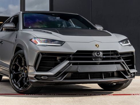 Used 2024 Lamborghini Urus Performante AWD/4WD image 5