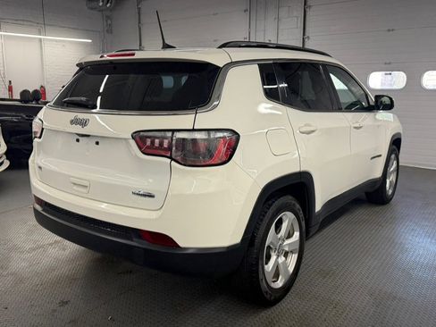 Used 2021 Jeep Compass Latitude w/ Convenience Group FWD image 8