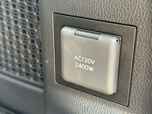 New 2026 Toyota 4Runner Limited AWD/4WD image 15