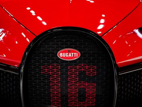Used 2022 Bugatti Chiron Pur Sport image 15