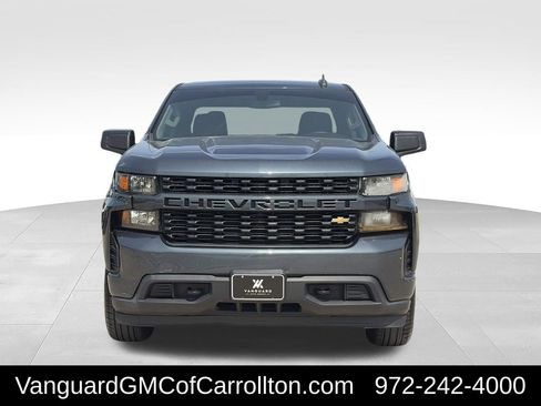 Used 2020 Chevrolet Silverado 1500 Custom w/ Custom Value Package RWD image 3
