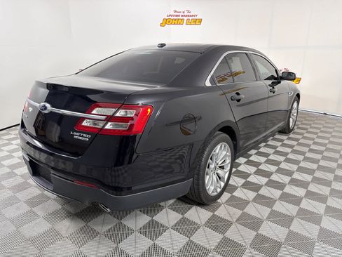 Used 2016 Ford Taurus Limited image 6