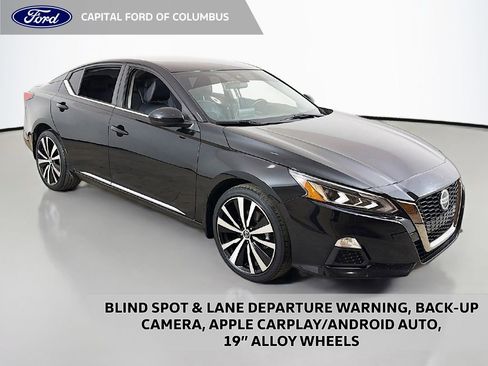 Used 2021 Nissan Altima 2.5 SR image 1