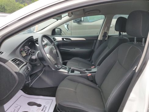 Used 2017 Nissan Sentra S FWD image 7