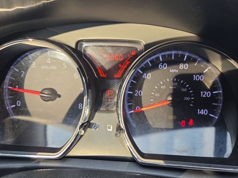 Used 2013 Nissan Versa FWD image 26