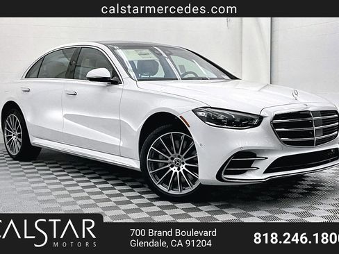 New 2026 Mercedes-Benz S 580e 4MATIC Sedan image 1