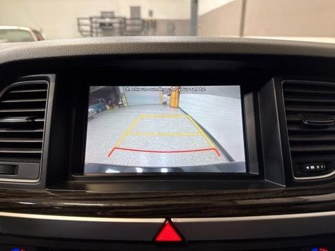 Used 2020 Genesis G80 3.8 RWD image 29